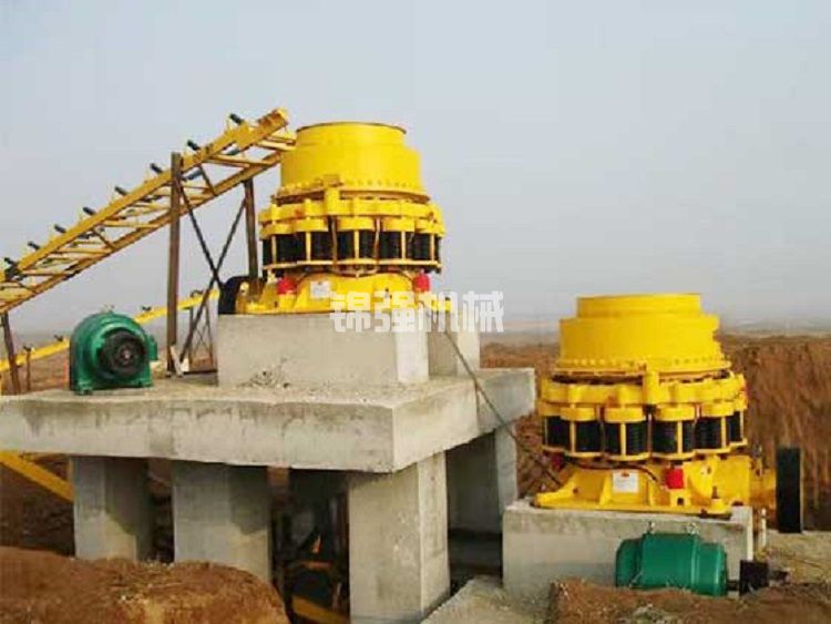 圓錐式制砂機(jī)(圖4) 圓錐制沙機(jī)(圖4)